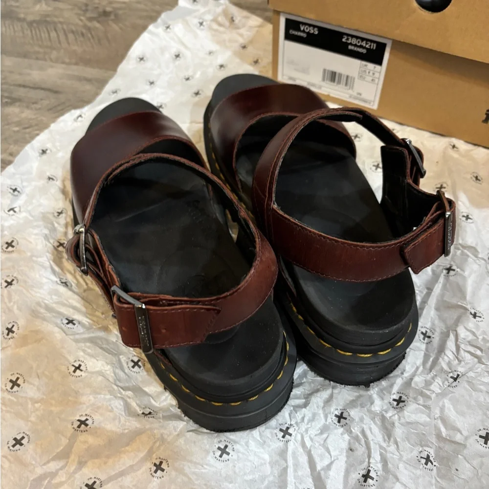 Dr. Martens Voss Women’s Sandals Charro Brando Leather Burgundy Brown Size US 9 - Picture 3 of 9